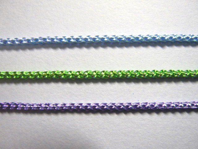 メタリックひも